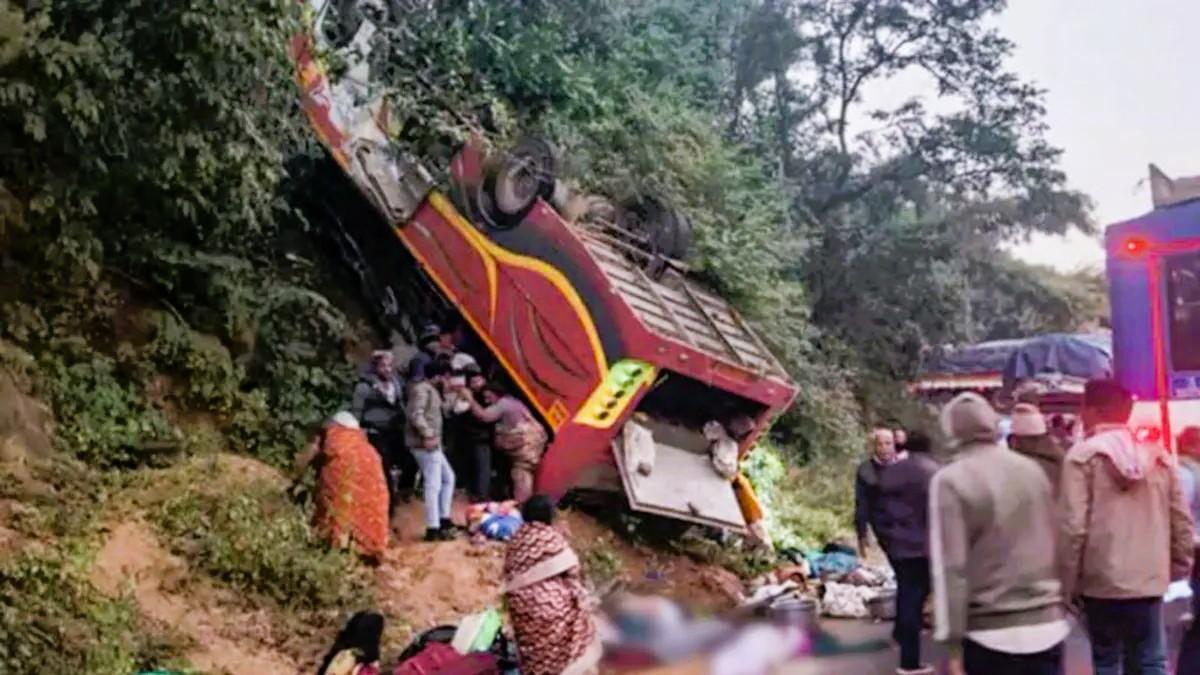 Nine Killed, 23 Injured as Passenger Bus Falls Into Valley in Andhra Pradesh