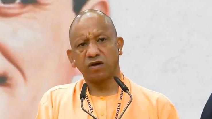 Yogi Adityanath Criticises Akhilesh Yadav Over Ayodhya Remarks, Questions SP’s Record